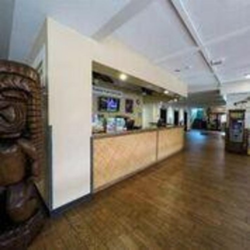 Waikiki Monarch Hotel image 20